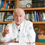 2. Dr. Felipe Cruz Vega