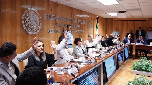 Eligen a integrantes de la Mesa Directiva para tercer año